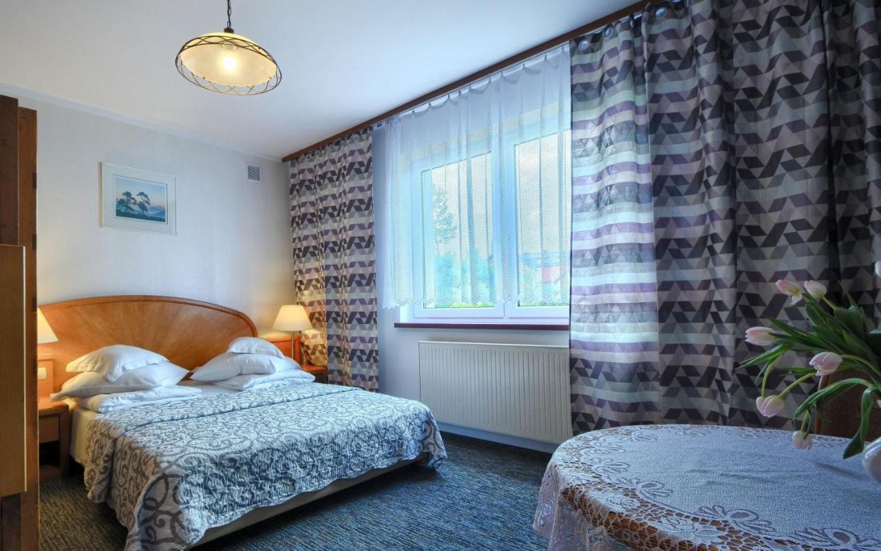 Willa Cyprys - Pokoje I Apartamenty Z Aneksami - Centrum Wisła Exteriör bild