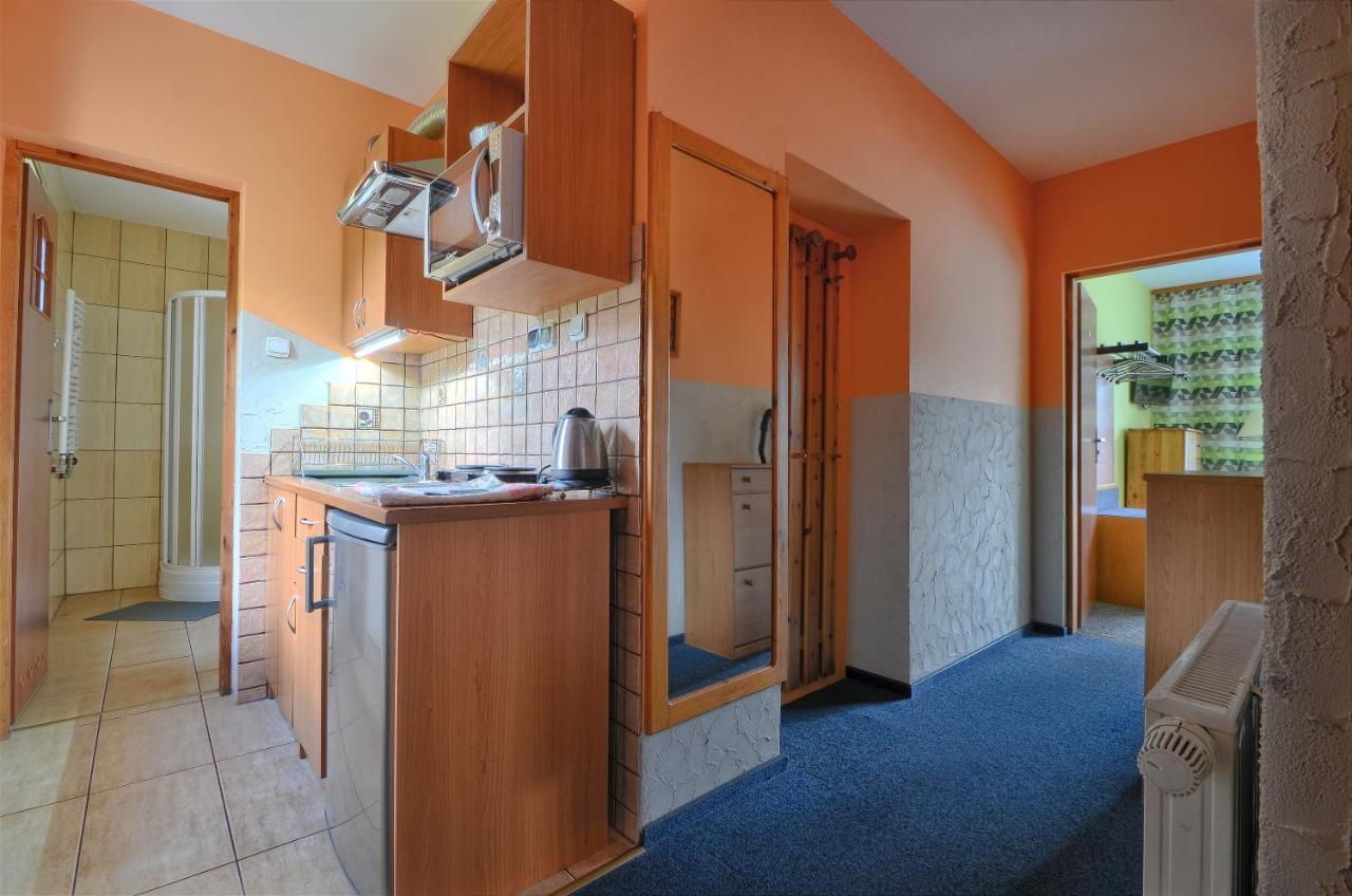 Willa Cyprys - Pokoje I Apartamenty Z Aneksami - Centrum Wisła Exteriör bild